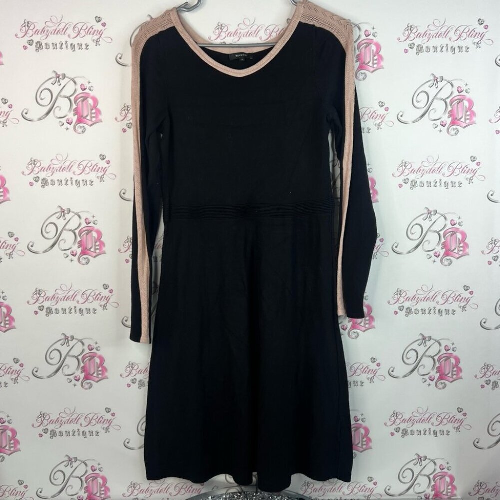 RW&CO. Dress Black and Pink cream Long Sleeve Dress stretchy mock neck